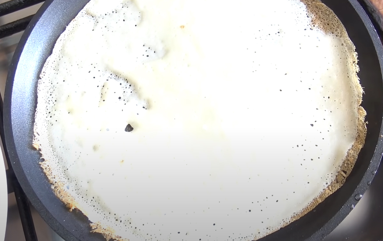 Ідеальні налисники без борошна, які просто тануть у роті